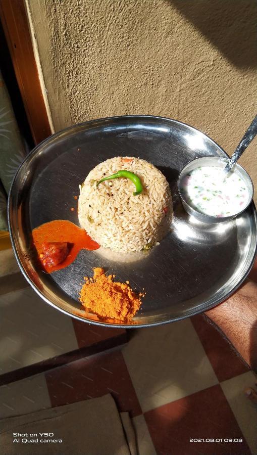 Vinayaka Homestay Hampi Eksteriør billede