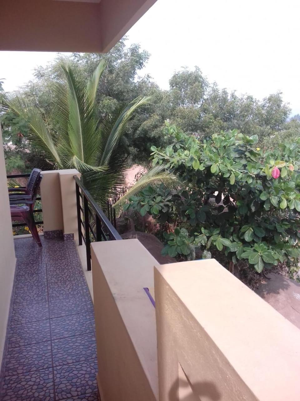 Vinayaka Homestay Hampi Eksteriør billede